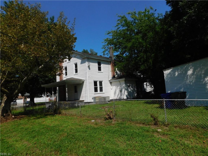 Photo 33 of 43 residential for sale in Norfolk virginia