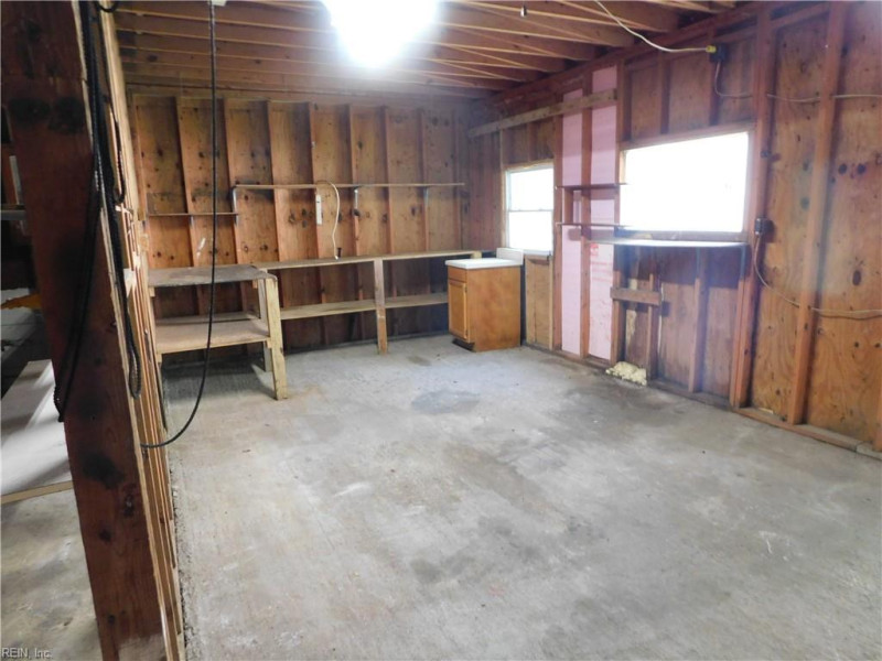 Photo 37 of 43 residential for sale in Norfolk virginia