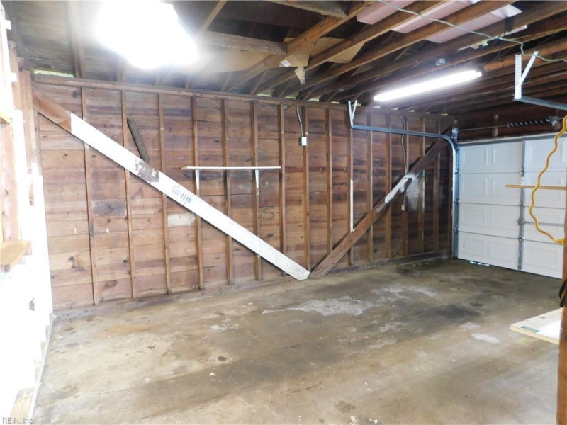 Photo 41 of 43 residential for sale in Norfolk virginia