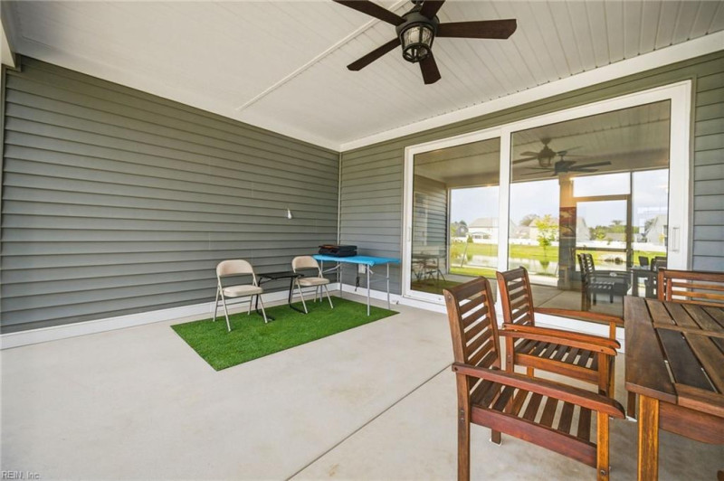 Photo 31 of 43 residential for sale in Chesapeake virginia