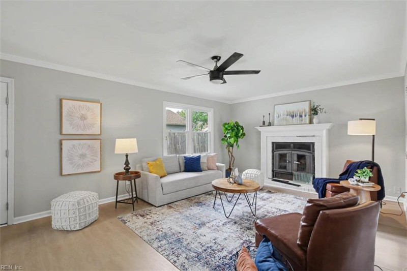 Photo 13 of 42 residential for sale in Virginia Beach virginia