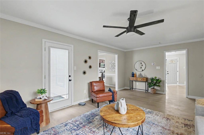Photo 14 of 42 residential for sale in Virginia Beach virginia