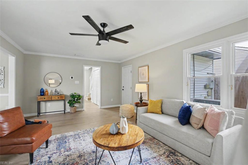 Photo 15 of 42 residential for sale in Virginia Beach virginia