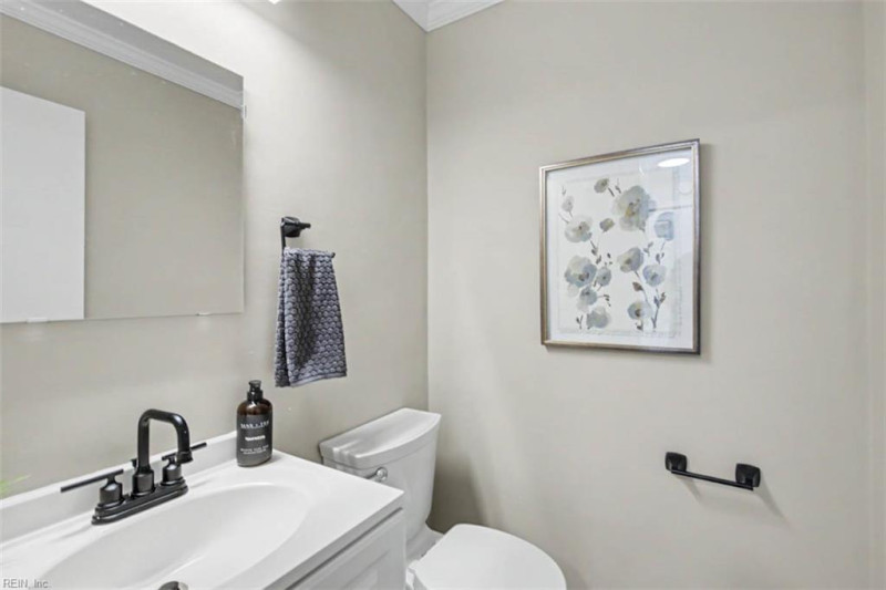 Photo 25 of 42 residential for sale in Virginia Beach virginia