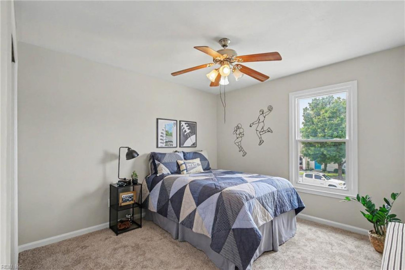Photo 35 of 42 residential for sale in Virginia Beach virginia