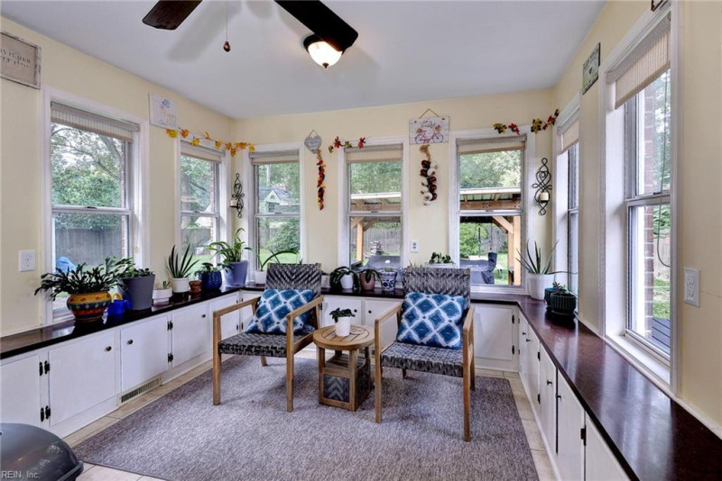 Photo 17 of 30 residential for sale in Newport News virginia