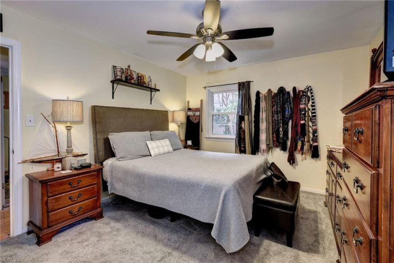 Photo 19 of 30 residential for sale in Newport News virginia