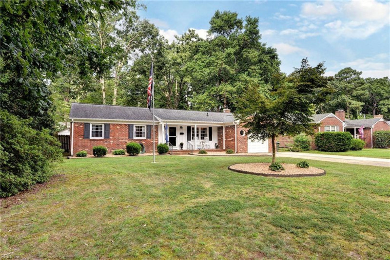 Photo 2 of 30 residential for sale in Newport News virginia