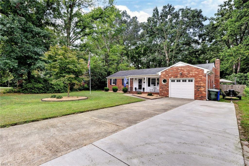 Photo 4 of 30 residential for sale in Newport News virginia