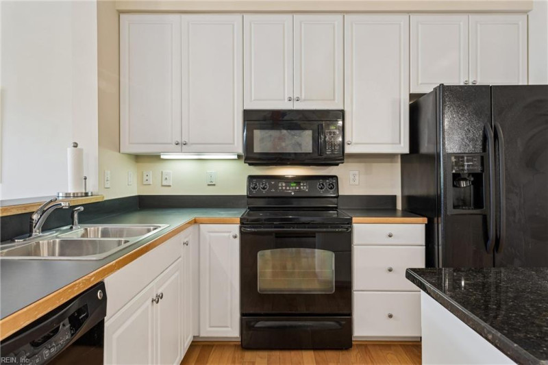 Photo 17 of 48 residential for sale in Newport News virginia Photo 17 of 48 residential for sale in Newport News virginia