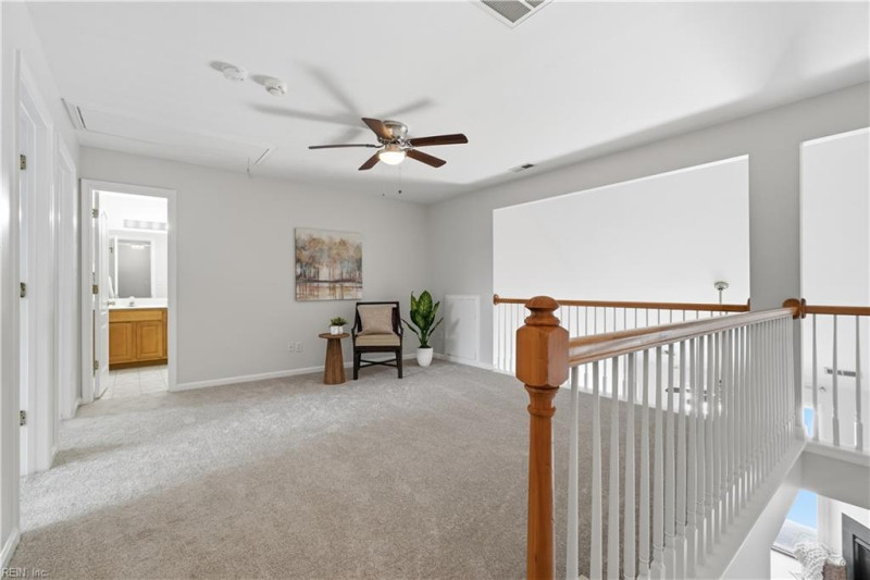 Photo 21 of 43 residential for sale in Virginia Beach virginia