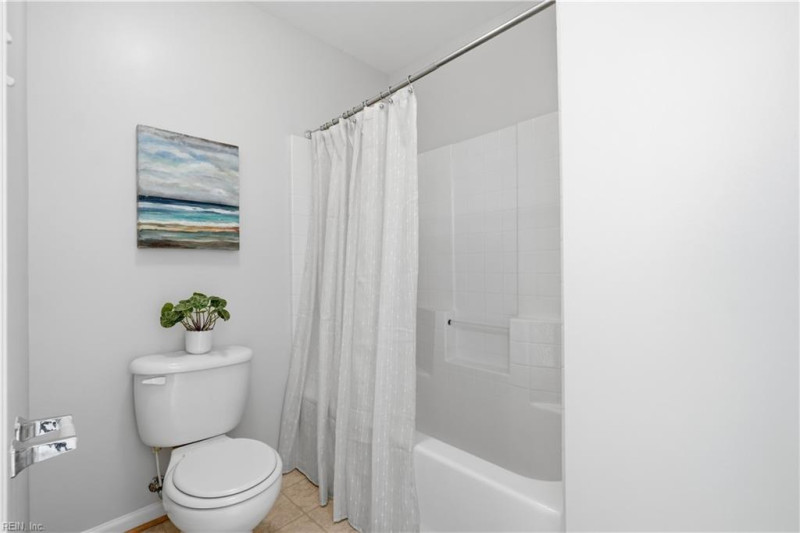 Photo 27 of 43 residential for sale in Virginia Beach virginia