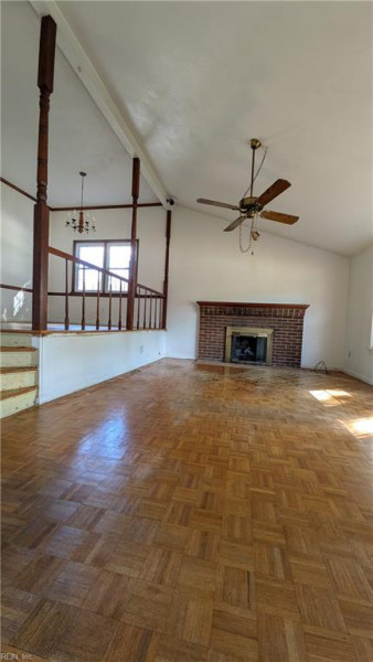 Photo 4 of 6 residential for sale in Virginia Beach virginia