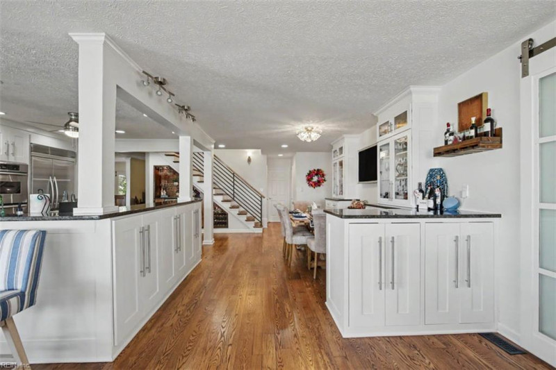 Photo 13 of 50 residential for sale in Hampton virginia