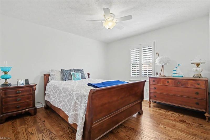 Photo 29 of 50 residential for sale in Hampton virginia