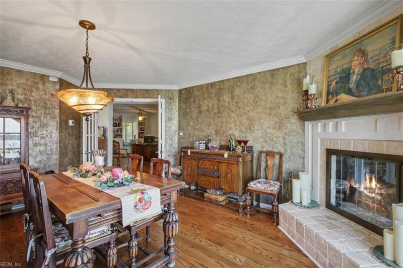 Photo 8 of 50 residential for sale in Hampton virginia