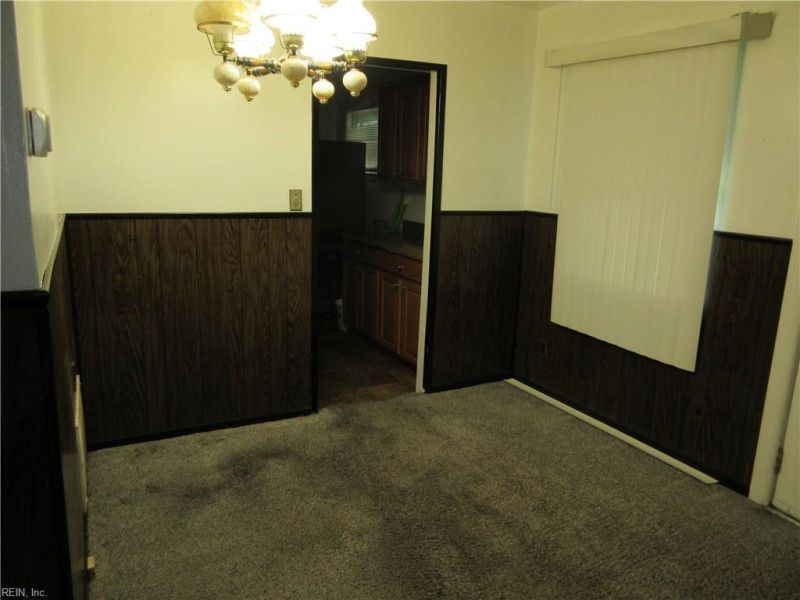 Photo 4 of 13 residential for sale in Norfolk virginia
