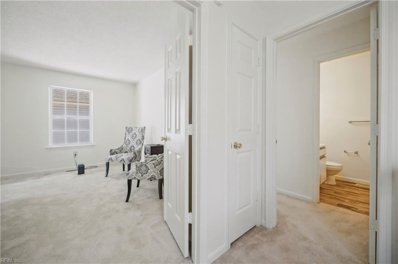 Photo 15 of 33 residential for sale in Virginia Beach virginia