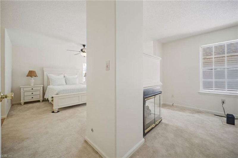 Photo 17 of 33 residential for sale in Virginia Beach virginia