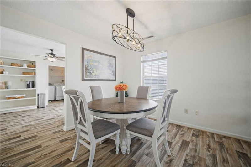 Photo 9 of 33 residential for sale in Virginia Beach virginia