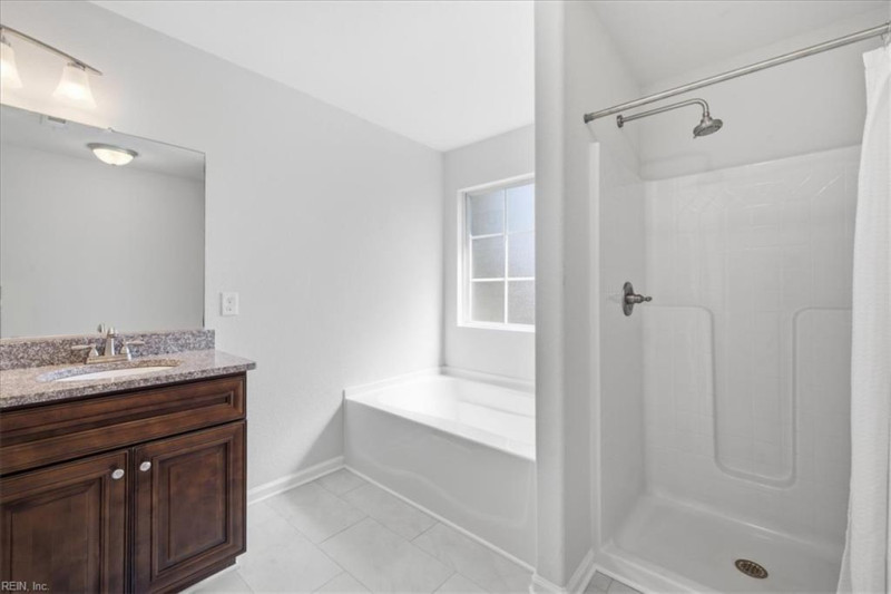 Photo 26 of 43 residential for sale in Chesapeake virginia