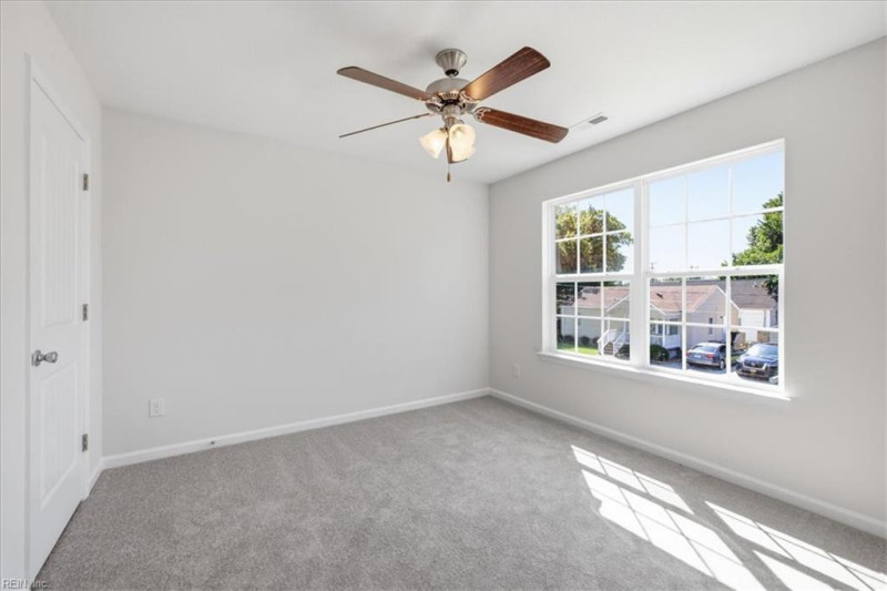 Photo 29 of 43 residential for sale in Chesapeake virginia