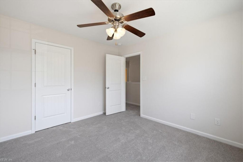 Photo 35 of 43 residential for sale in Chesapeake virginia