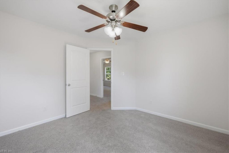 Photo 39 of 43 residential for sale in Chesapeake virginia