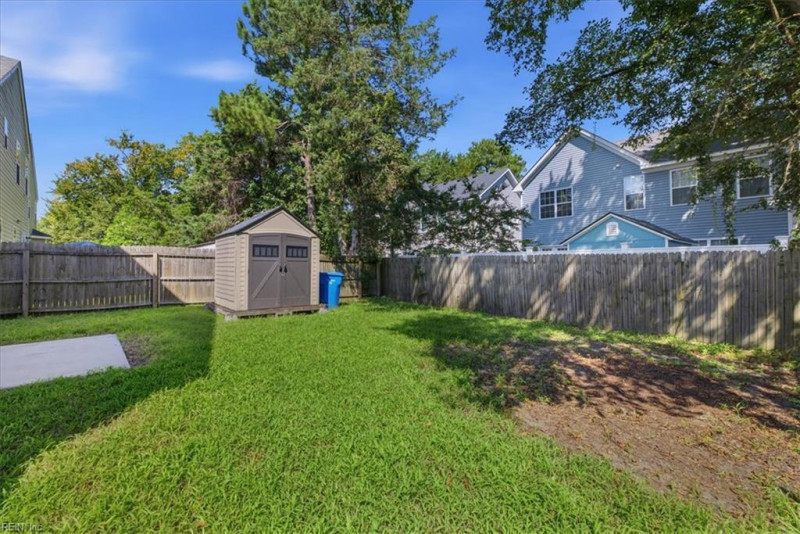 Photo 41 of 43 residential for sale in Chesapeake virginia