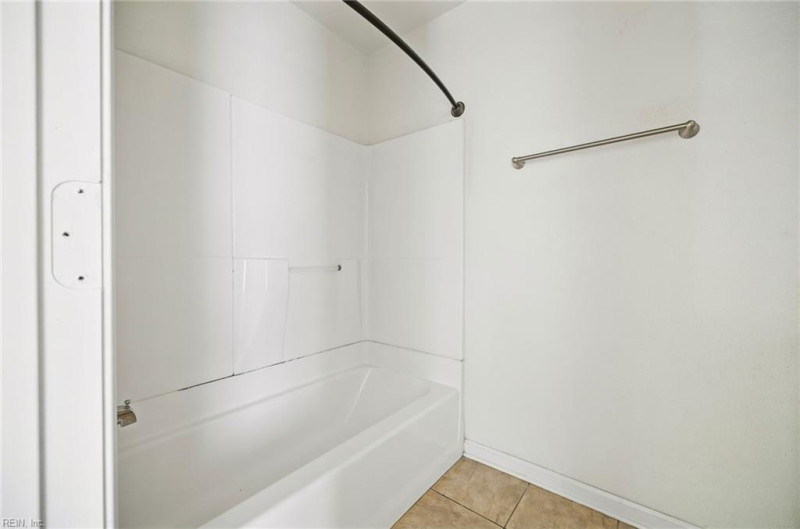 Photo 35 of 40 residential for sale in Norfolk virginia Photo 35 of 40 residential for sale in Norfolk virginia