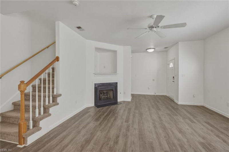 Photo 5 of 18 residential for sale in Virginia Beach virginia Photo 5 of 18 residential for sale in Virginia Beach virginia