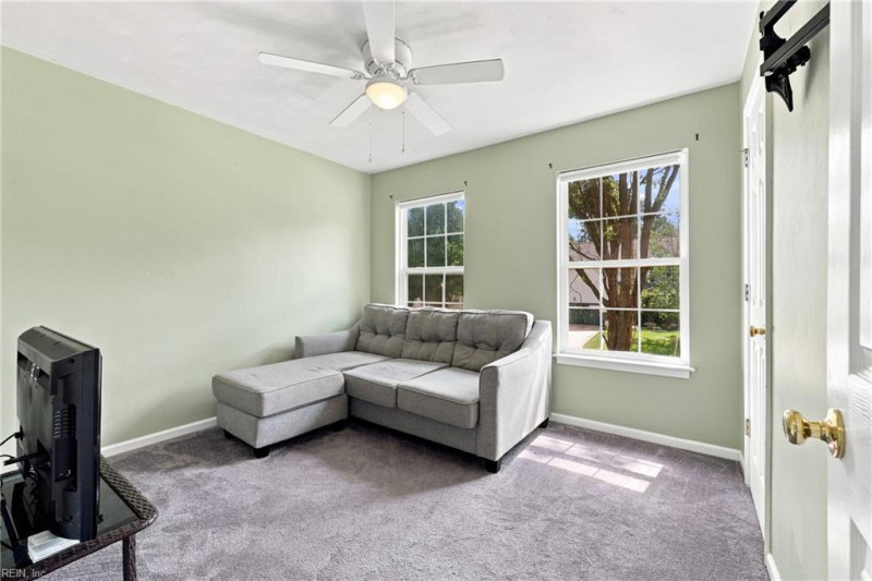Photo 35 of 43 residential for sale in Hampton virginia