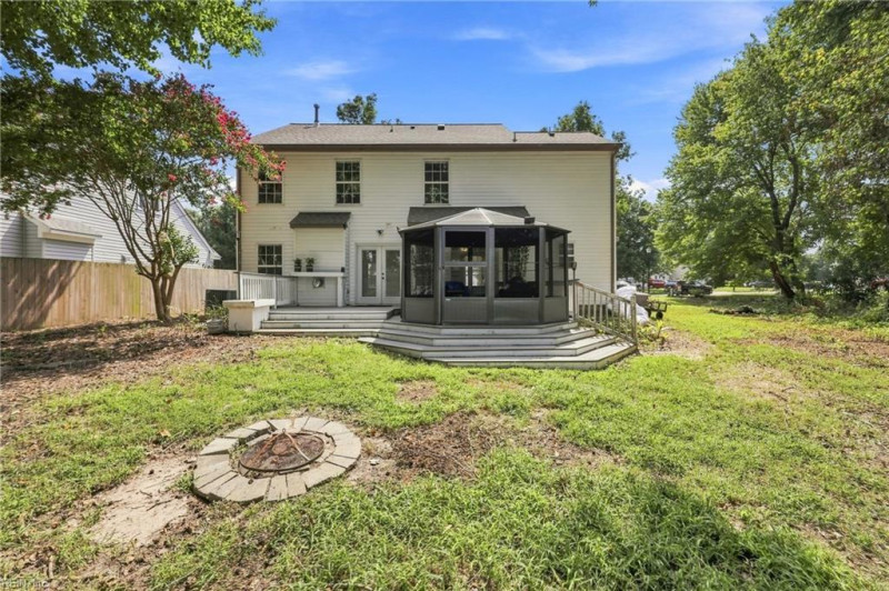 Photo 38 of 43 residential for sale in Hampton virginia