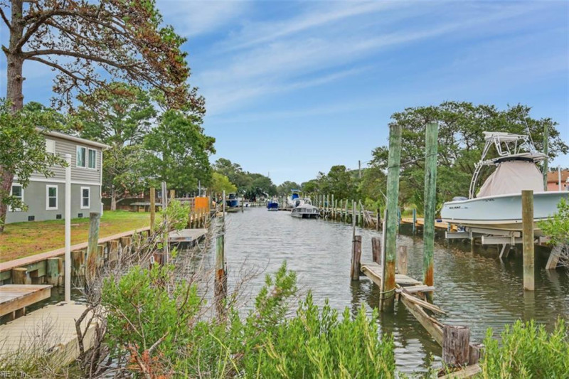Photo 4 of 39 residential for sale in Virginia Beach virginia Photo 4 of 39 residential for sale in Virginia Beach virginia