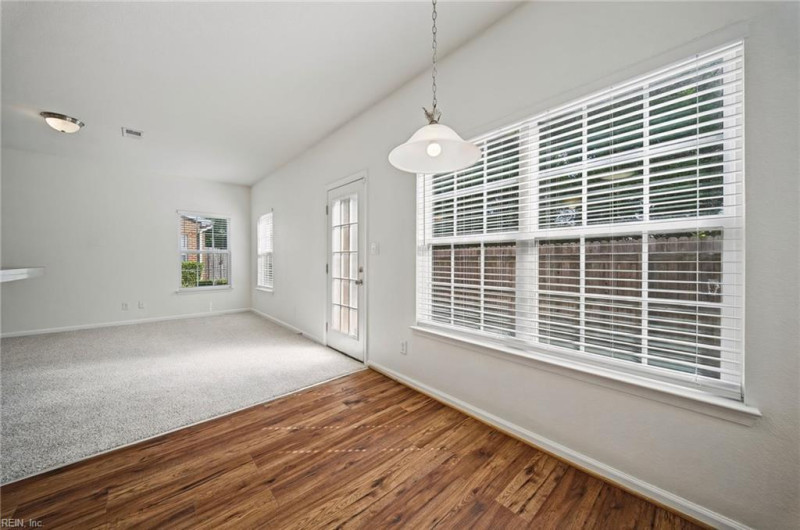 Photo 12 of 46 residential for sale in Portsmouth virginia