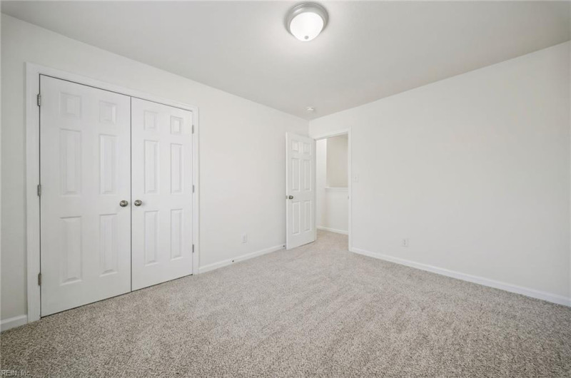 Photo 18 of 46 residential for sale in Portsmouth virginia