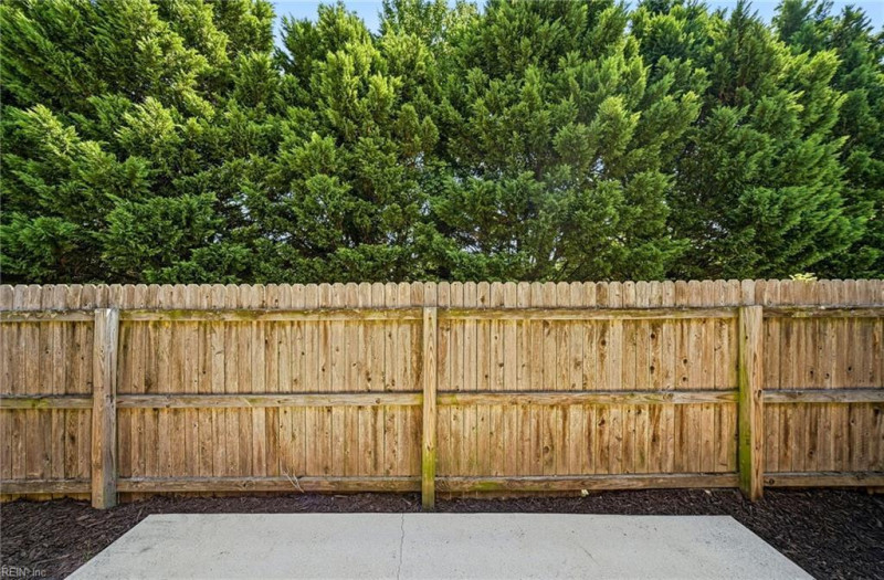 Photo 31 of 46 residential for sale in Portsmouth virginia