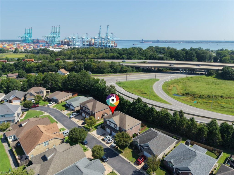 Photo 40 of 46 residential for sale in Portsmouth virginia