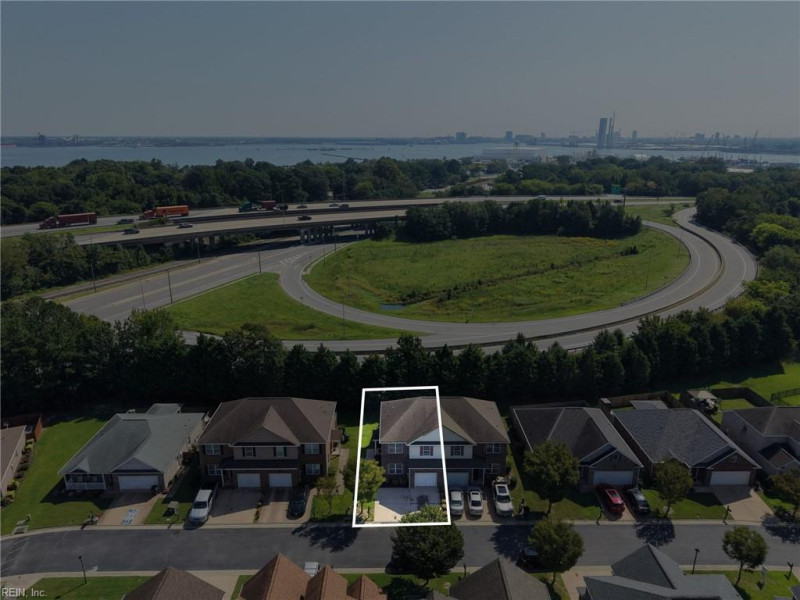 Photo 41 of 46 residential for sale in Portsmouth virginia