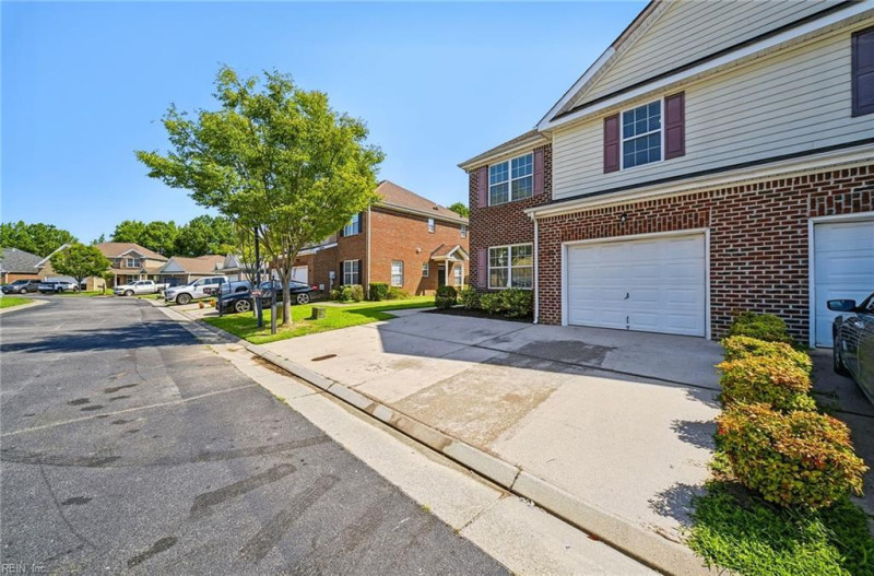 Photo 44 of 46 residential for sale in Portsmouth virginia