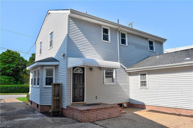 Photo 32 of 50 residential for sale in Norfolk virginia