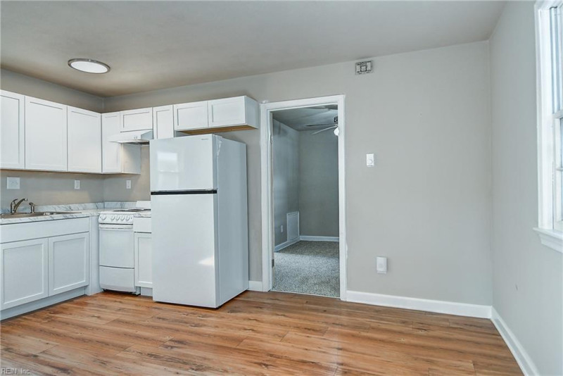 Photo 37 of 50 residential for sale in Norfolk virginia