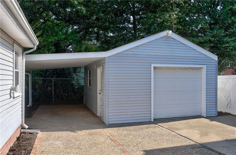 Photo 45 of 50 residential for sale in Norfolk virginia