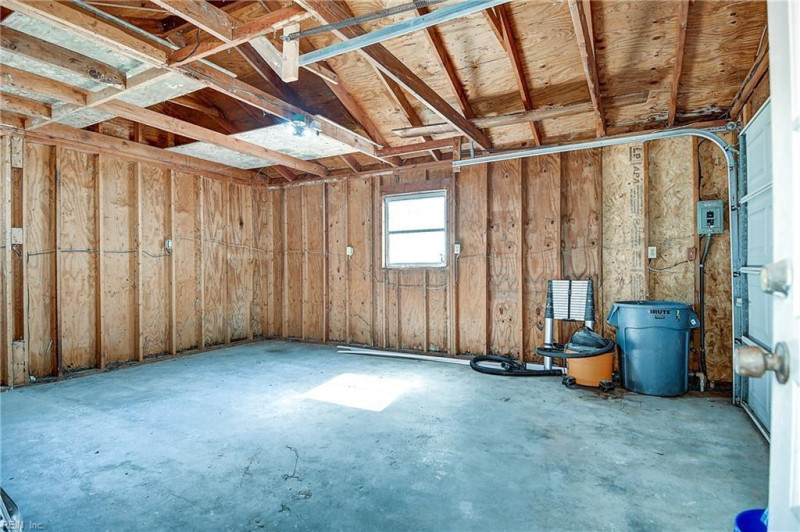 Photo 47 of 50 residential for sale in Norfolk virginia
