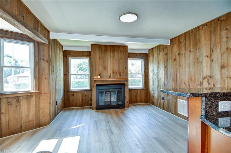 Photo 5 of 50 residential for sale in Norfolk virginia