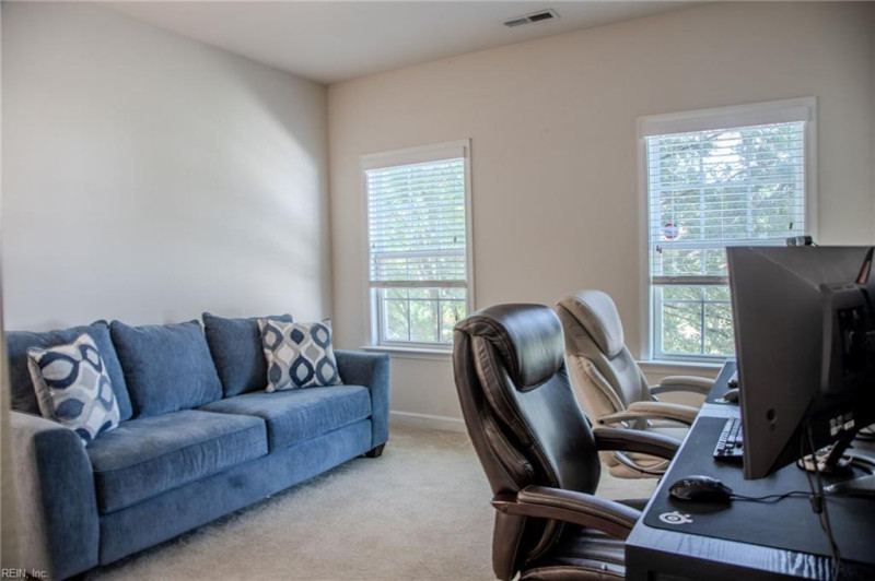 Photo 11 of 18 residential for sale in Chesapeake virginia Photo 11 of 18 residential for sale in Chesapeake virginia