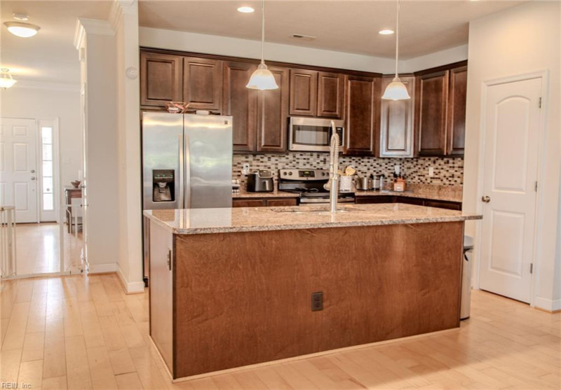 Photo 3 of 18 residential for sale in Chesapeake virginia Photo 3 of 18 residential for sale in Chesapeake virginia