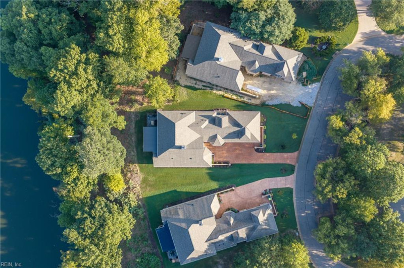 Photo 43 of 50 residential for sale in James City County virginia