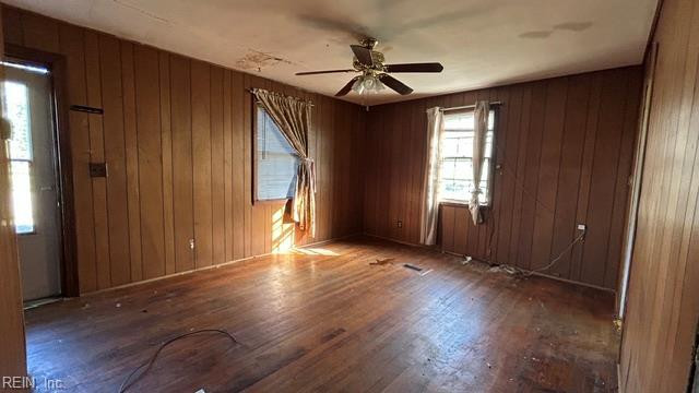 Photo 24 of 38 residential for sale in Norfolk virginia Photo 24 of 38 residential for sale in Norfolk virginia