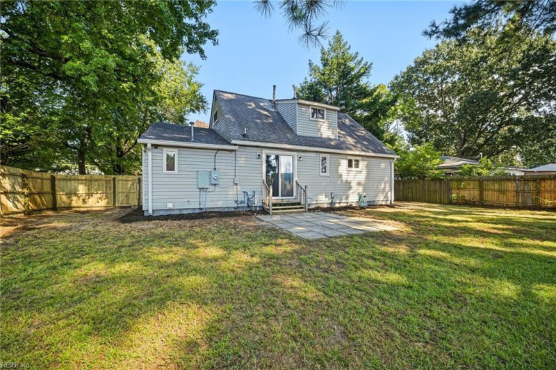 Photo 26 of 41 residential for sale in Virginia Beach virginia